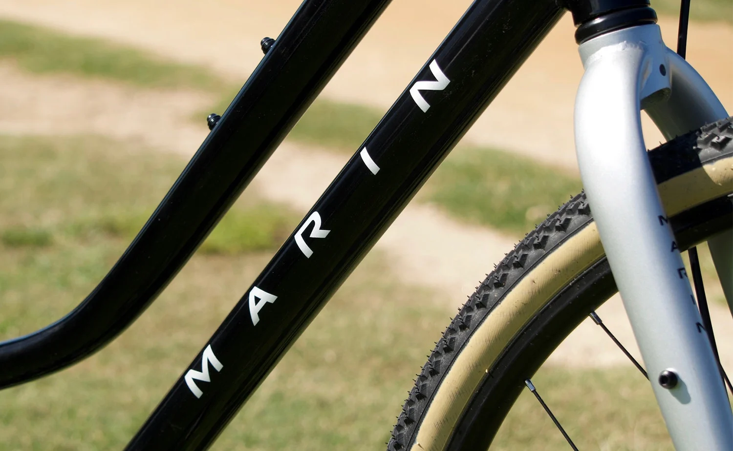 Marin Kentfield 1 ST - Hybrid Bike - Image 8
