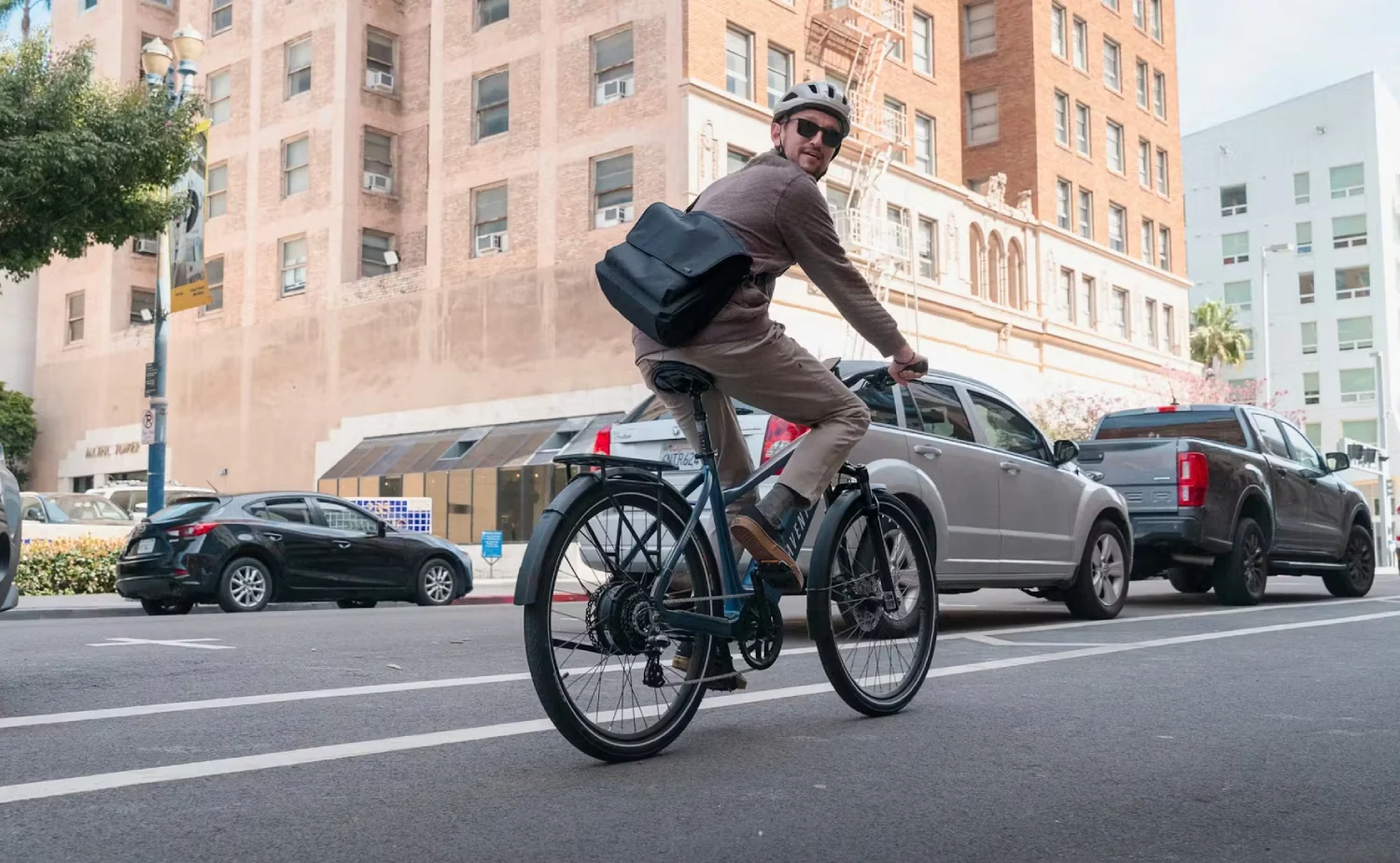 Aventon Level 4 REC – Commuter eBike - Image 9