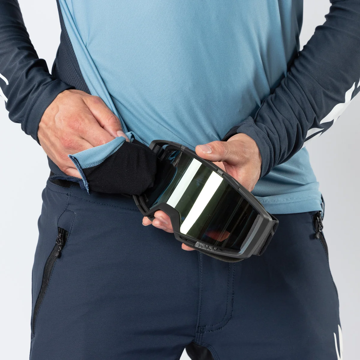 iXS Trigger Lite 1.0 jersey - Image 9
