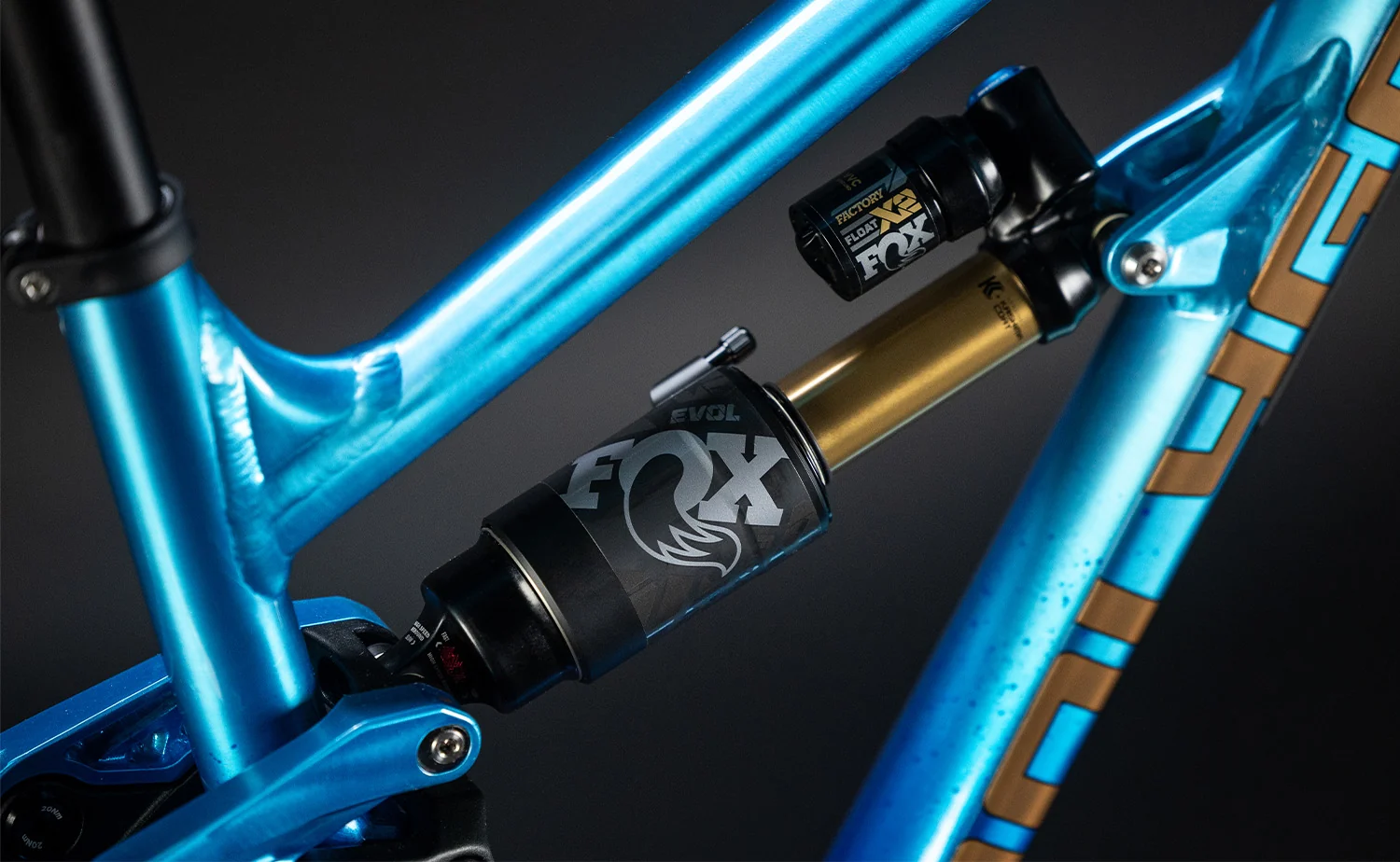 Polygon Collosus DH9 - Downhill Bike - Image 5