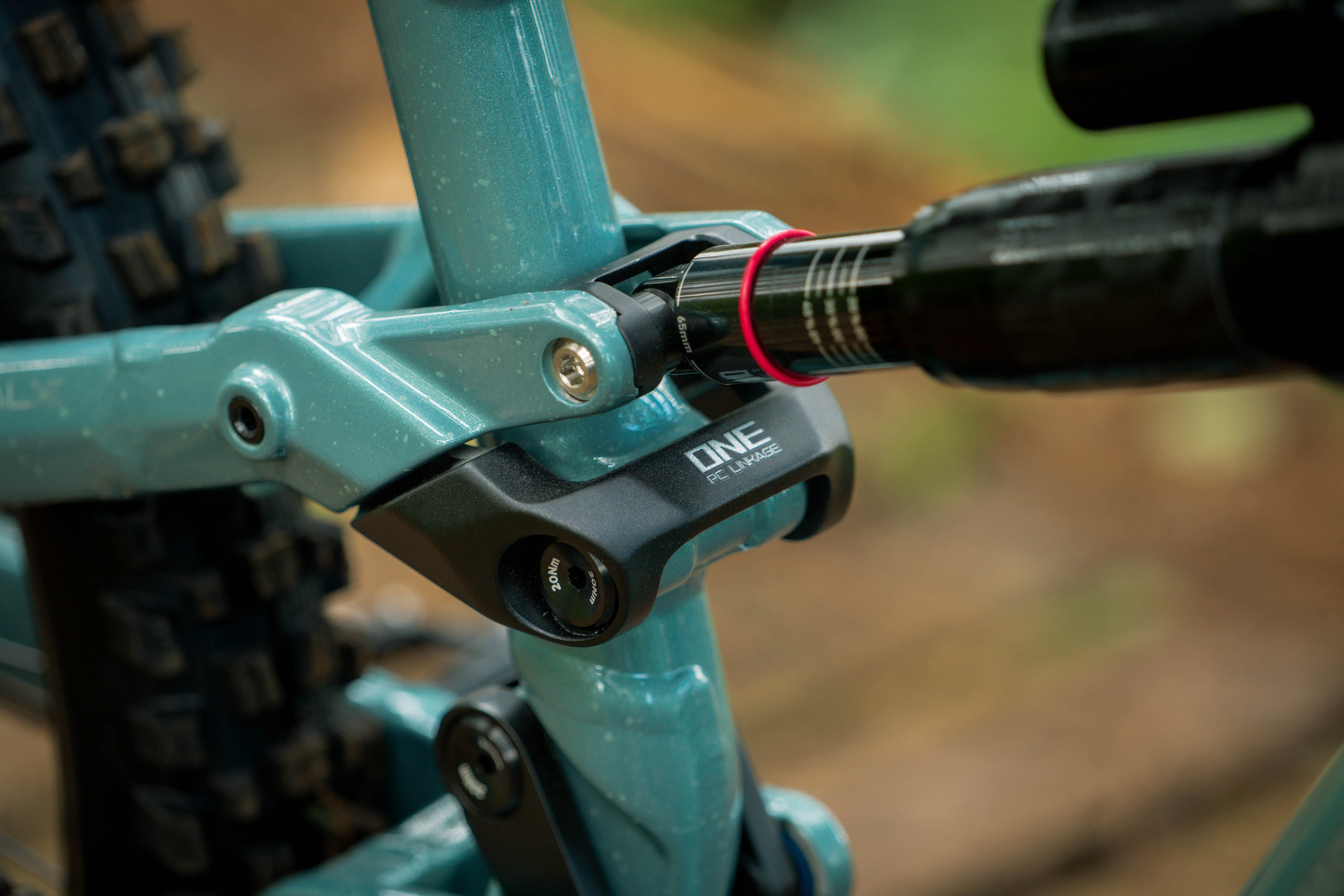 Polygon Collosus N7 - Enduro Mountain Bike - Image 11