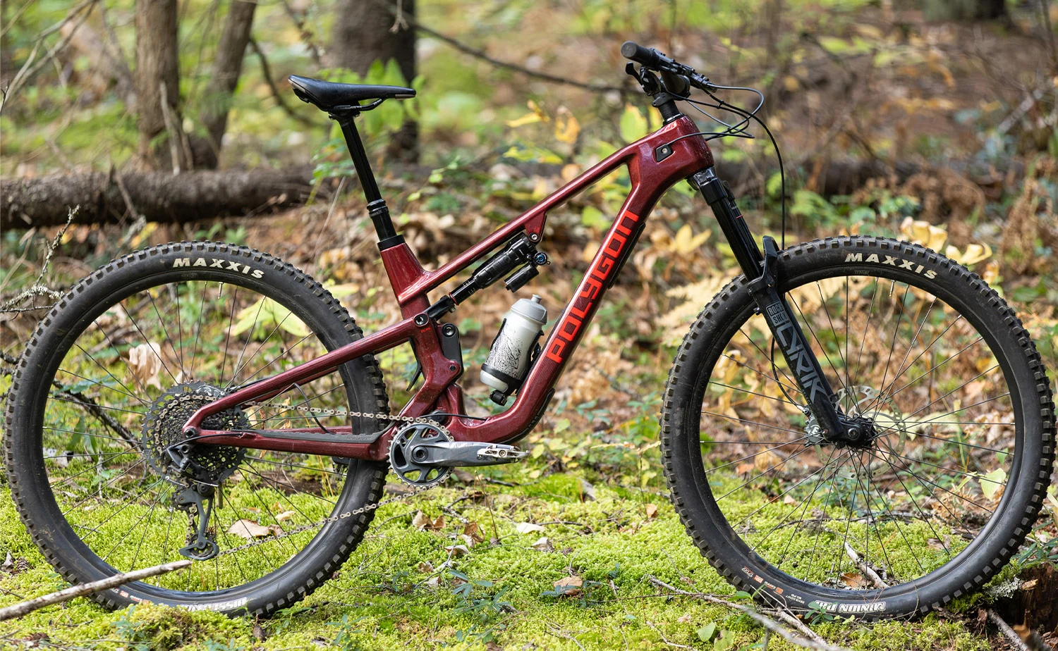Polygon Collosus T8 - Carbon All-Mountain Bike - Image 10