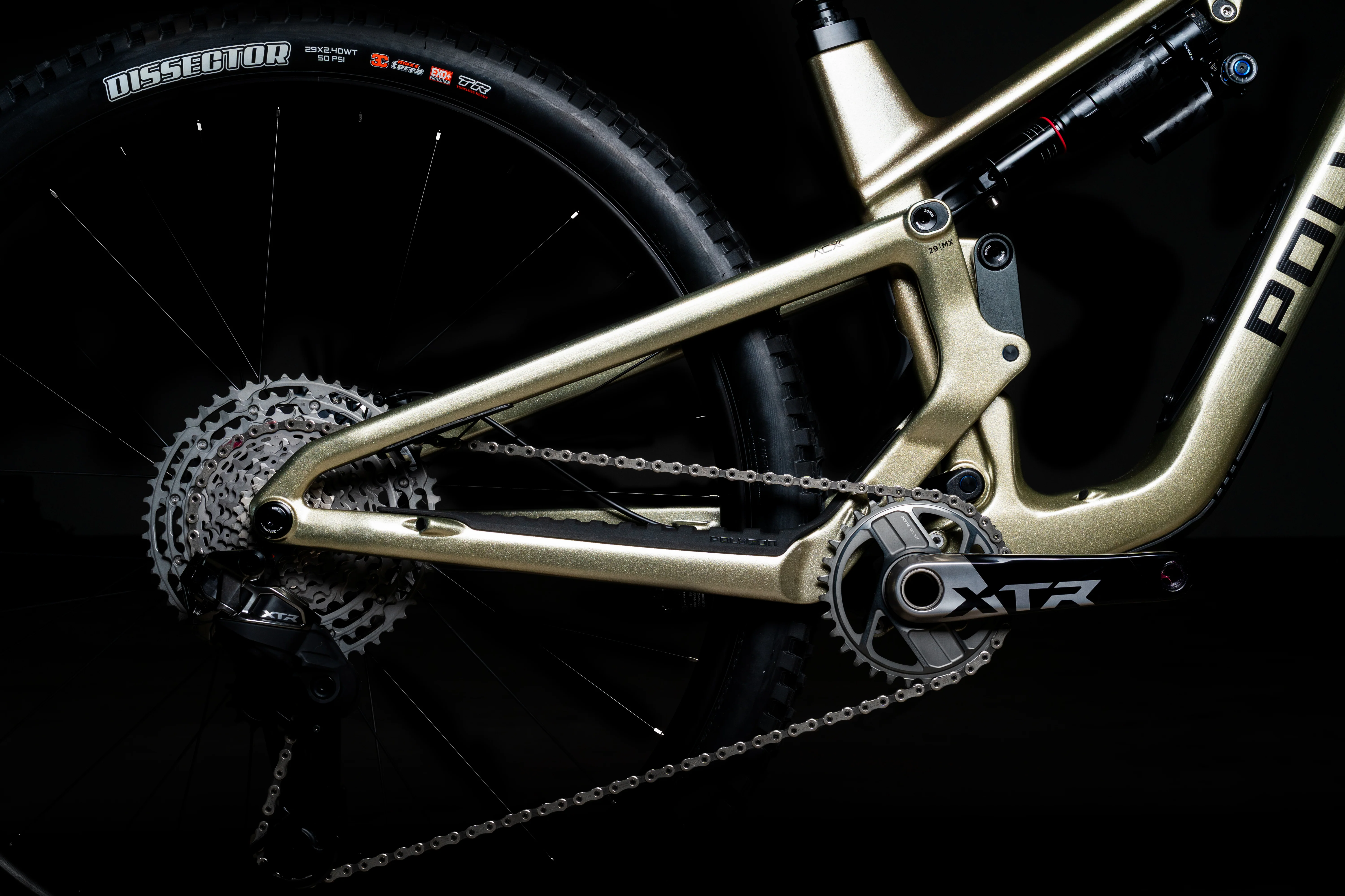 Polygon Collosus T9 - Carbon All-Mountain Bike - Image 10