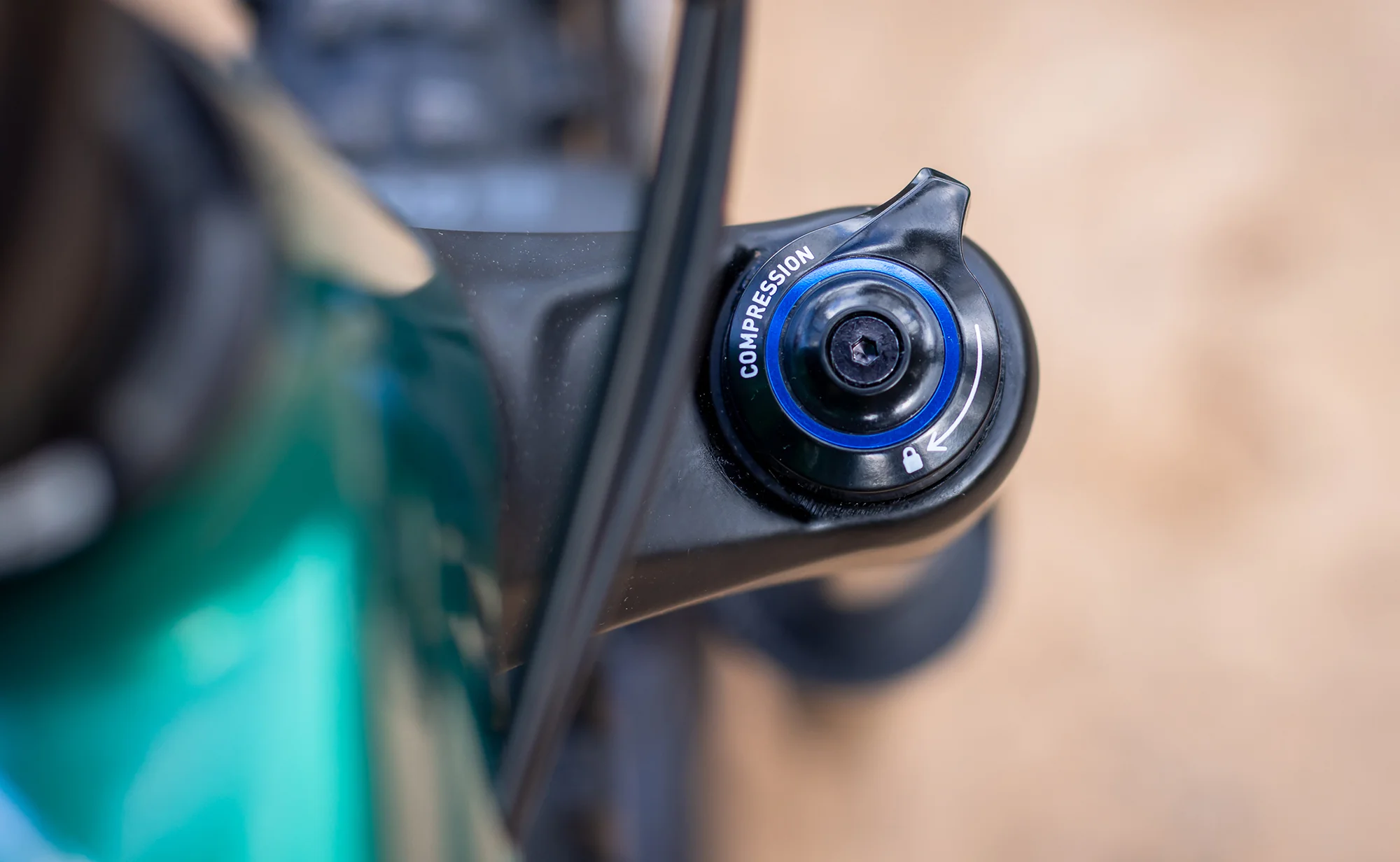 Polygon Siskiu T6 - Mountain Bike - Image 15