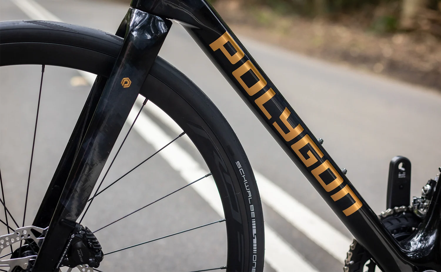 Polygon Strattos 7 - 105 Carbon Endurance Bike - Image 9