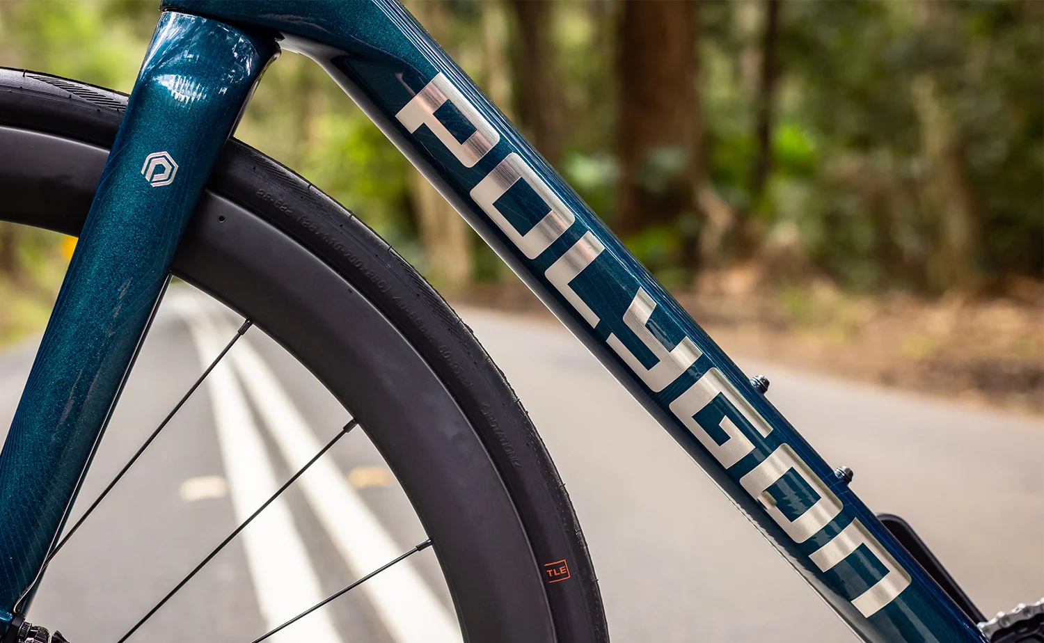Polygon Strattos C7 - 105 Di2 Carbon Endurance Bike - Image 10