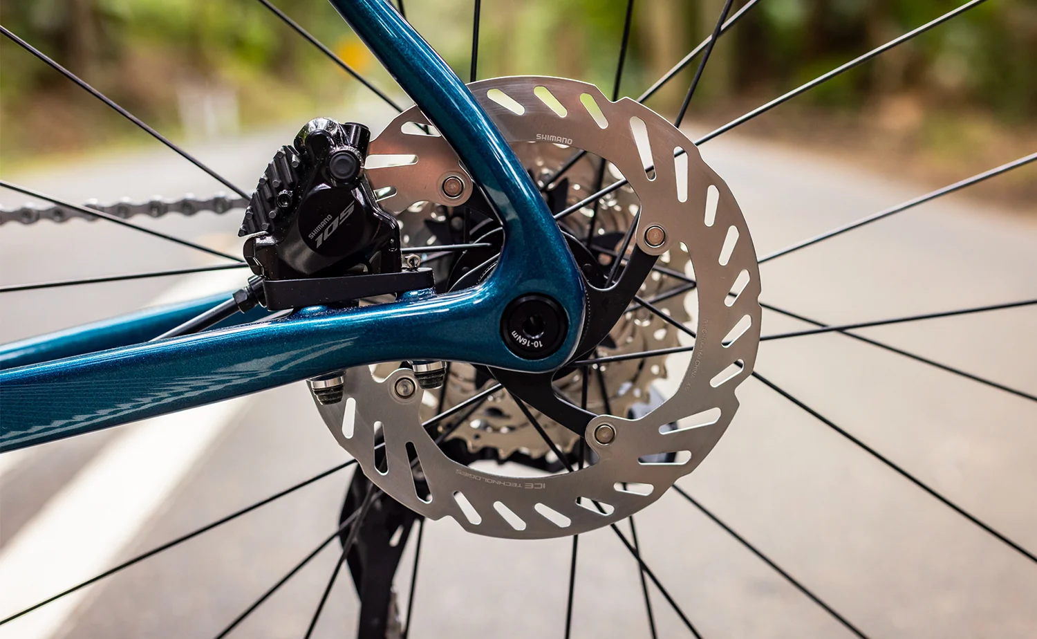 Polygon Strattos C7 - 105 Di2 Carbon Endurance Bike - Image 15