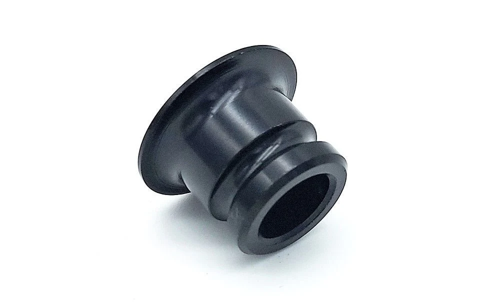 Rear End Cap for Strattos S7 - S8 Disc (Right Side) - Image 2