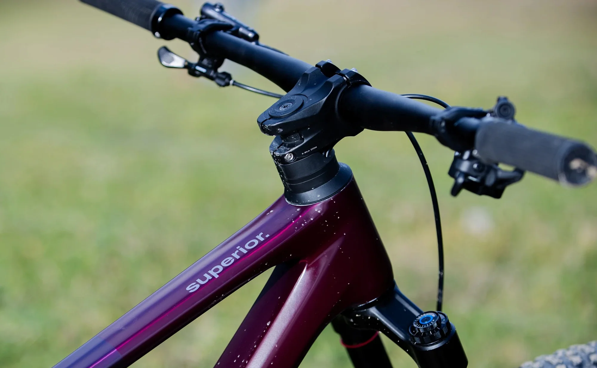 Superior XF 9.7 DC - Lightweight Carbon Trail Bike - Image 3