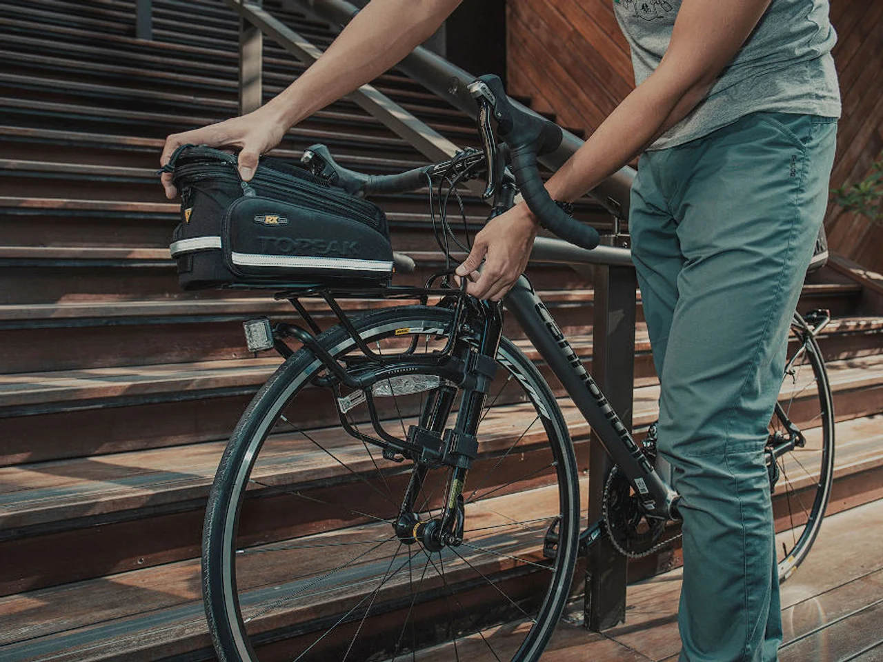 Topeak Tetrarack R1 Front - Quick Mount Road Rack System - Image 4